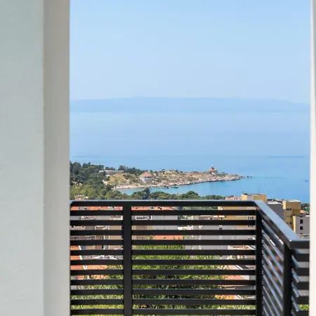 Andro Ii Apartman Makarska