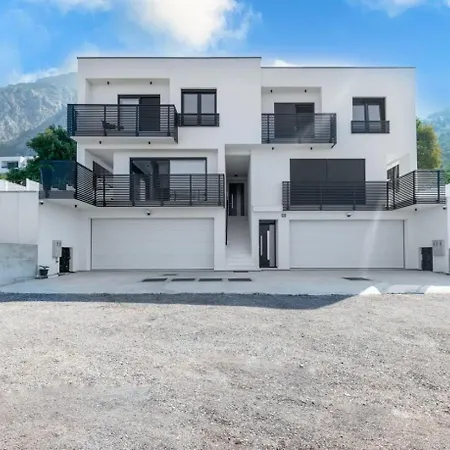 Andro Ii Apartamento Makarska