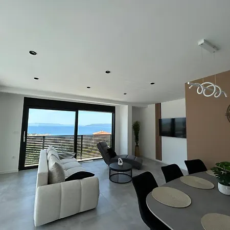 Andro Ii Apartamento Makarska