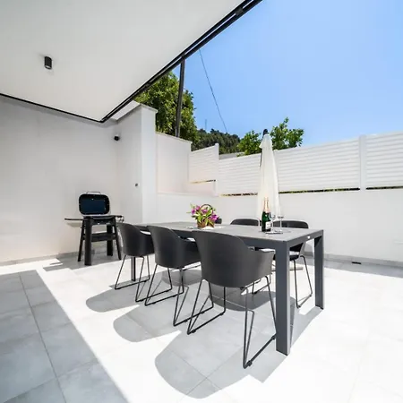 Apartamento Andro Ii